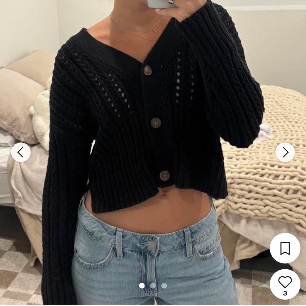 Abercrombie & Fitch Black Cropped Button-Front Cardigan